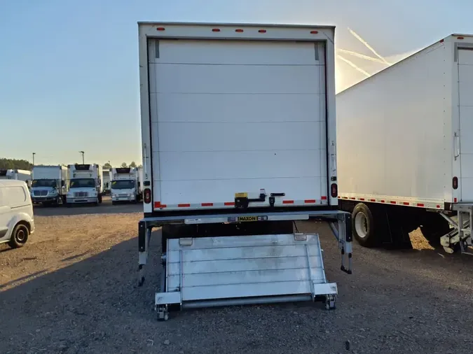 2020 FREIGHTLINER/MERCEDES M2 106