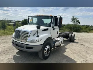 2018 International 4300