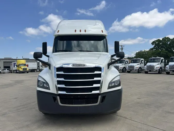 2020 Freightliner Cascadia