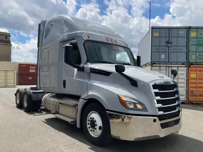 2021 FREIGHTLINER/MERCEDES NEW CASCADIA PX12664