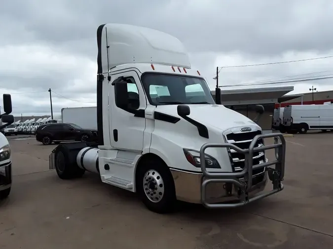 2020 FREIGHTLINER/MERCEDES NEW CASCADIA 116