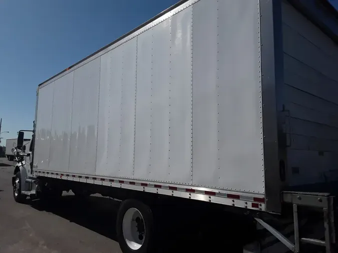 2019 FREIGHTLINER M2 106