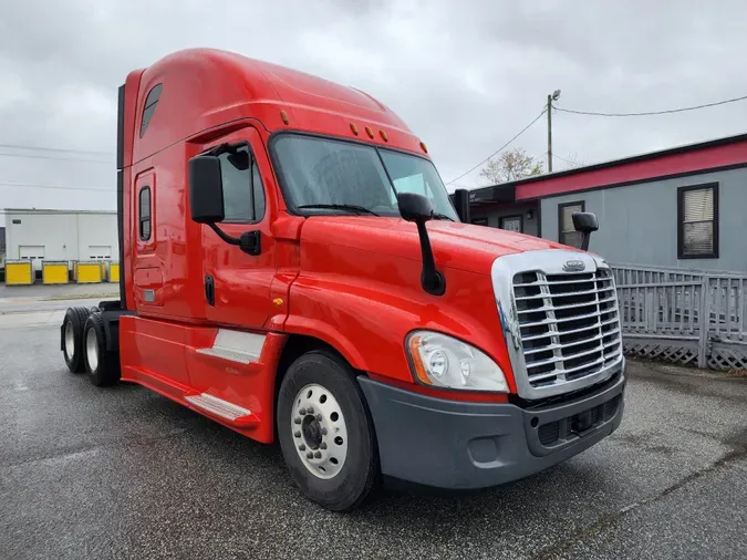 2020 FREIGHTLINER/MERCEDES CASCADIA 125