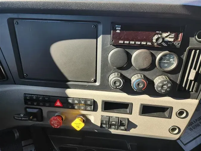 2020 FREIGHTLINER CA11662f6068257234e9d1efcdcbb0e854482