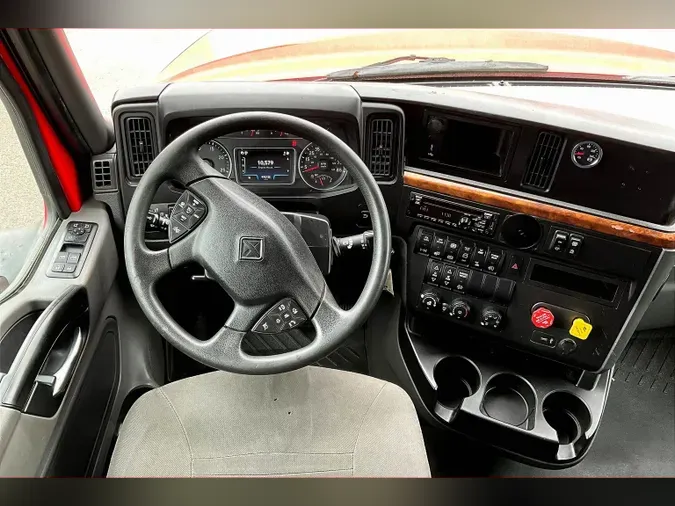 2021 INT LT625 6x4