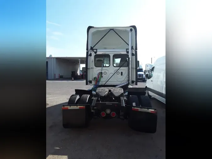 2020 FREIGHTLINER CASCADIA 125
