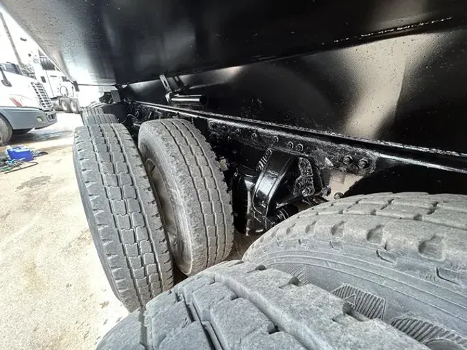 2012 KENWORTH T440