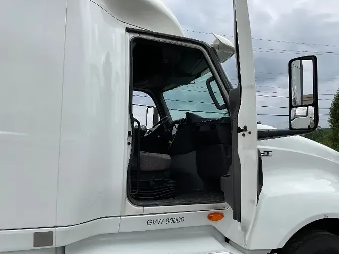 2019 International LT625