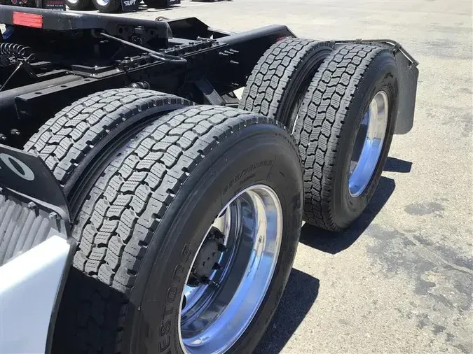 2022 VOLVO VNL64T76062fbb38d30c1b64e7dcaa0f35a7f13c8