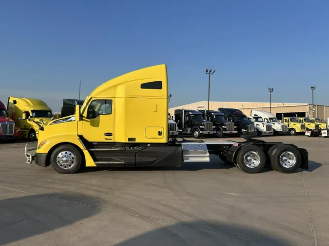 2023 Kenworth T680