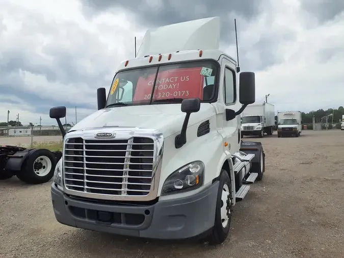 2020 FREIGHTLINER CASCADIA 113630353b26fc698632013744c5c82b64e