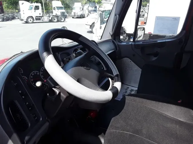 2018 FREIGHTLINER/MERCEDES M2 1066304e1cd369443574734dfdd59c52f48