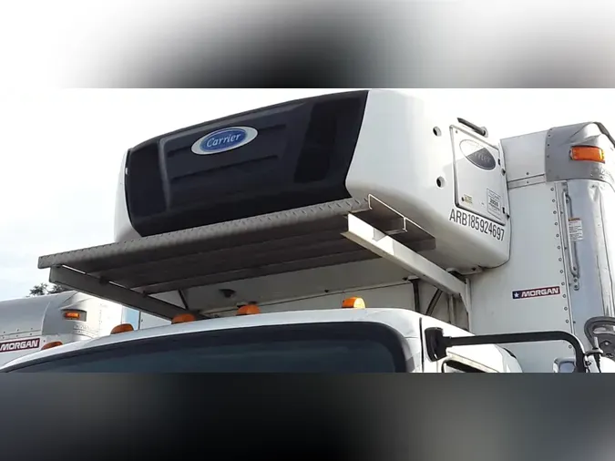 2018 FREIGHTLINER/MERCEDES M2 106