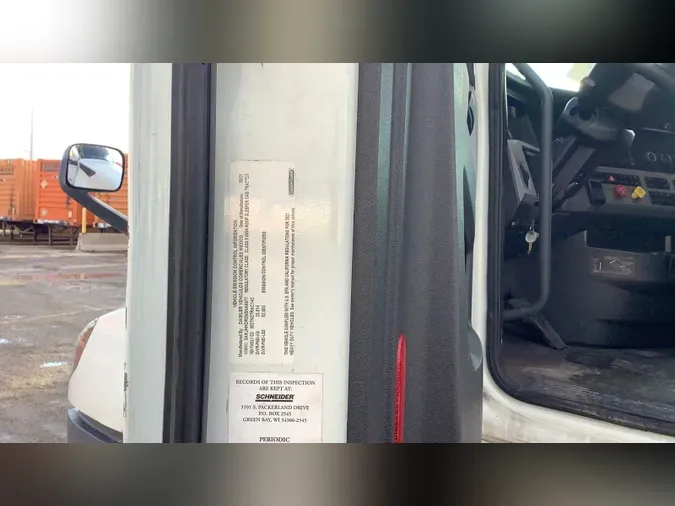 2022 Freightliner Cascadia 126