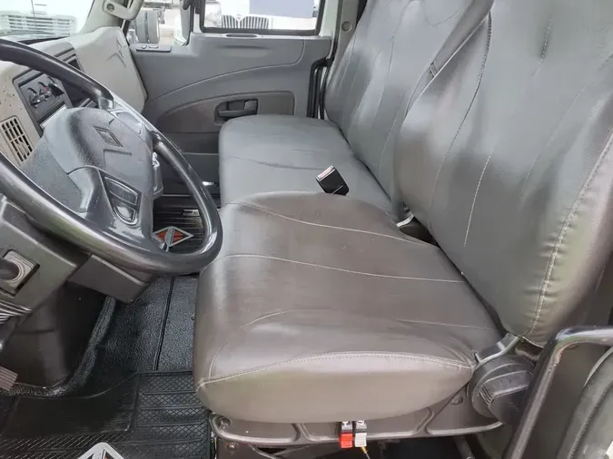 2019 NAVISTAR INTERNATIONAL 4300