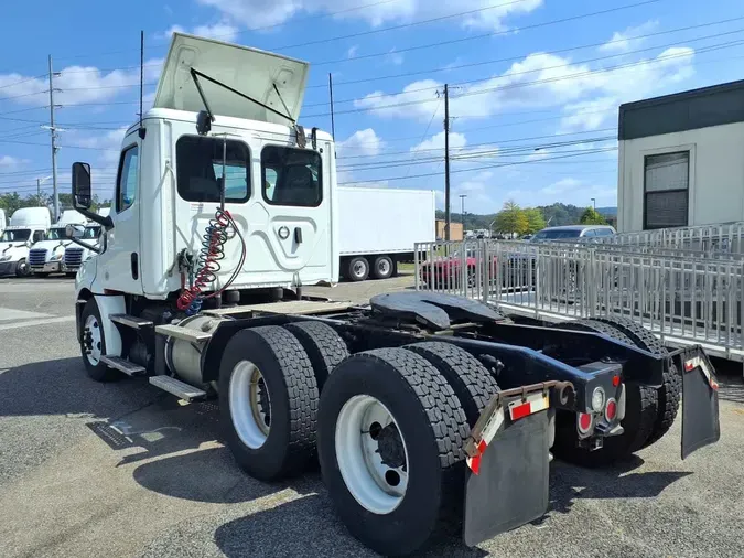 2020 FREIGHTLINER/MERCEDES NEW CASCADIA PX12664
