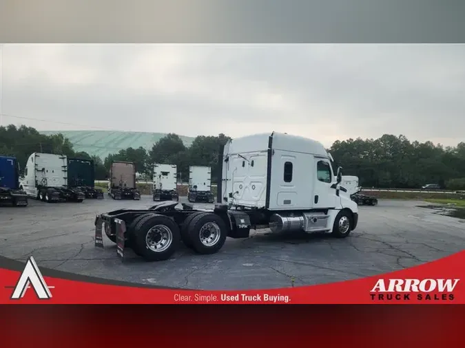 2019 FREIGHTLINER CA126