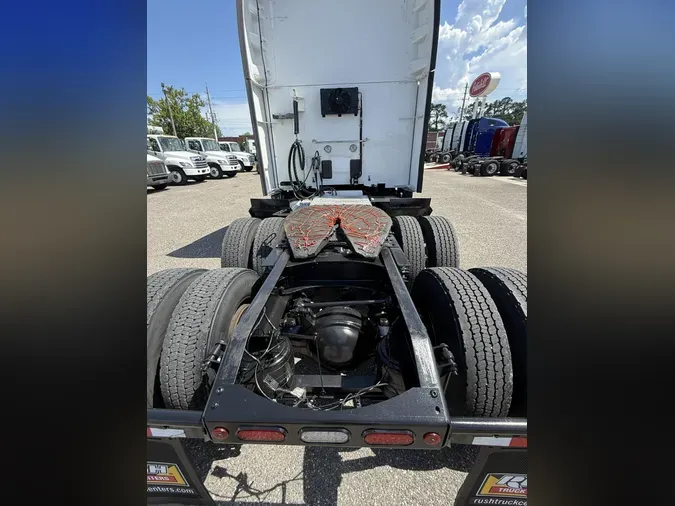 2022 Peterbilt 579