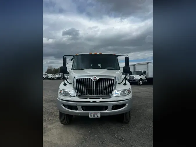 2016 NAVISTAR INTERNATIONAL 4300