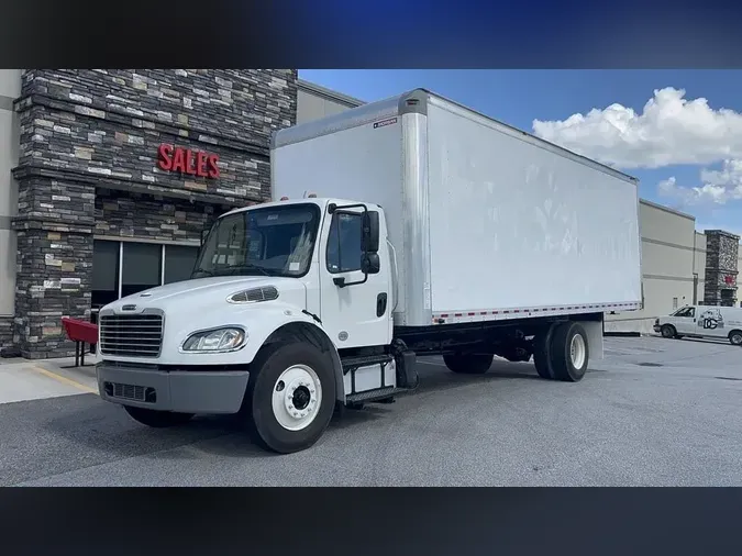 2019 Freightliner Business Class M2 106