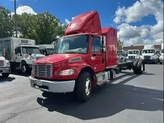 2022 FREIGHTLINER/MERCEDES M2 106