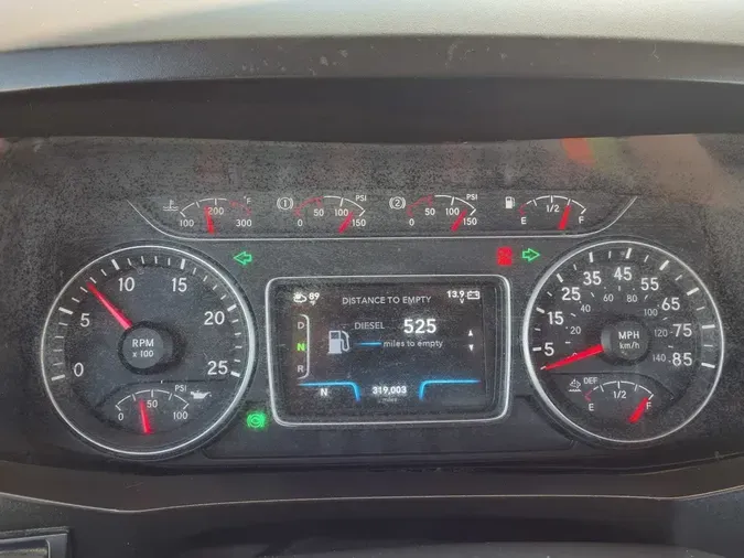 2019 NAVISTAR INTERNATIONAL LT625 DAYCAB T/A6326cbce65bb1c6a046f91c0207492ae
