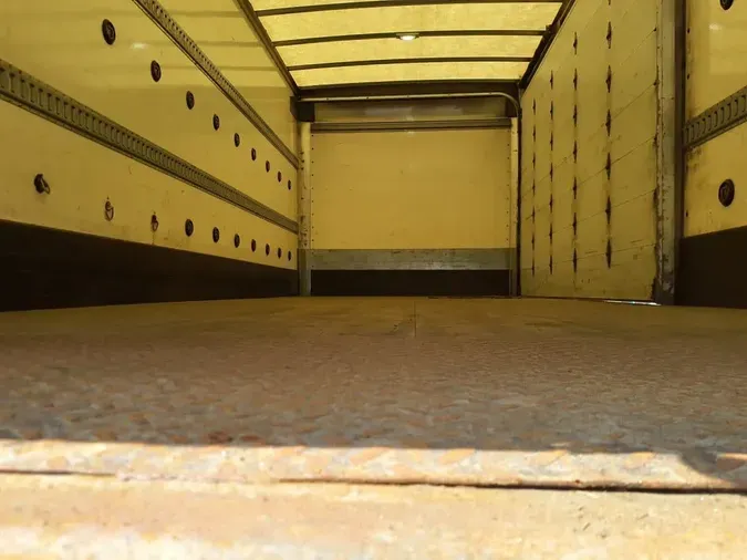2019 FREIGHTLINER M2 106