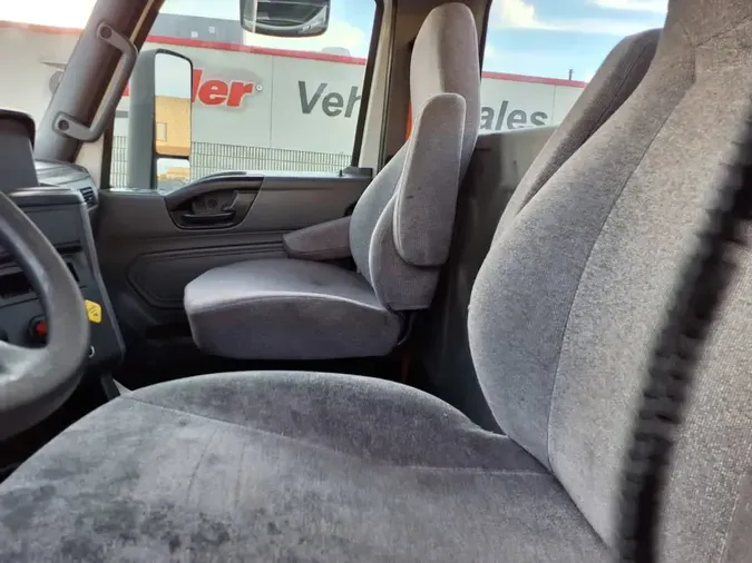 2019 NAVISTAR INTERNATIONAL LT625 DAYCAB T/A632a04e9768586777f9d4f1fd8d2a4e4