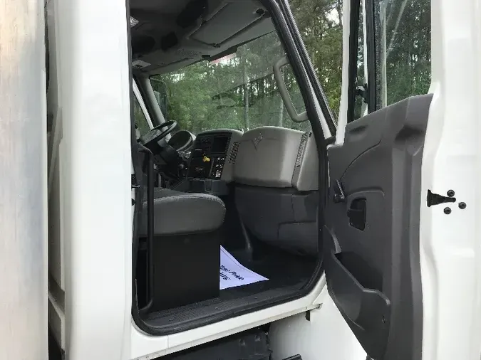 2019 International 4300