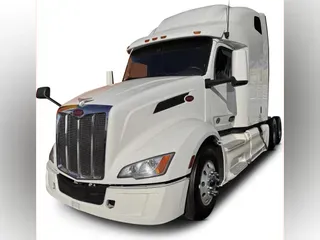 2022 Peterbilt 579