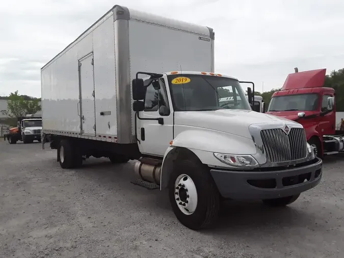 2019 NAVISTAR INTERNATIONAL 4300