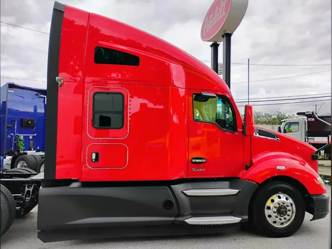2022 Kenworth T680