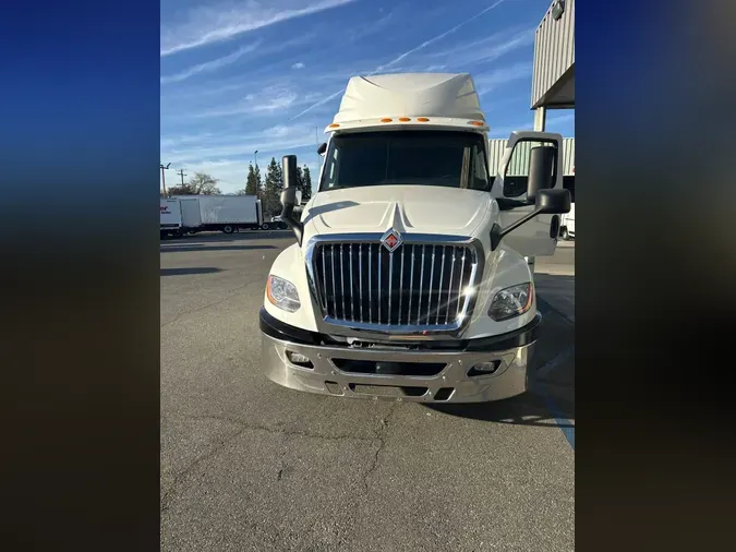 2020 NAVISTAR INTERNATIONAL LT625 SLPR CAB