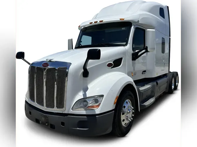 2021 Peterbilt 579633dcdc156be8a873e08f09102374298