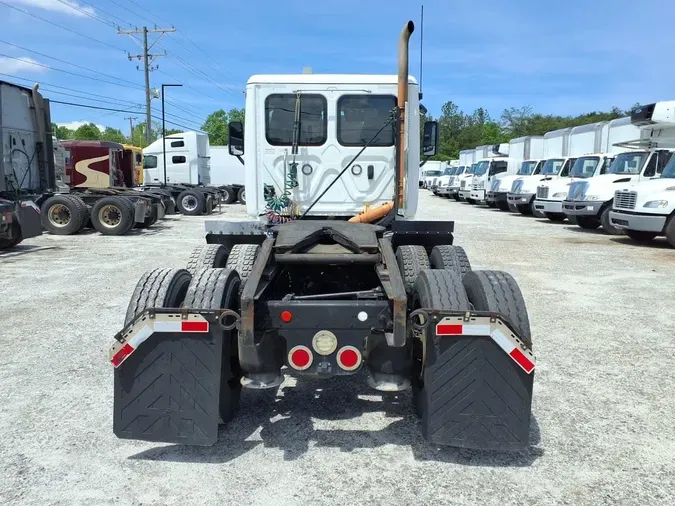 2019 FREIGHTLINER/MERCEDES CASCADIA 125