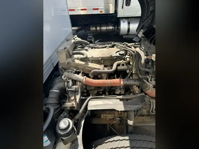 2019 ISUZU NPR HD
