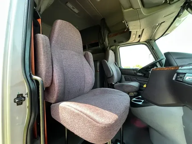 2021 INTERNATIONAL LT6348d19a52c94fdca22cc9108d87e7ee