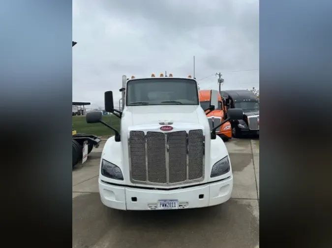 2016 Peterbilt 567