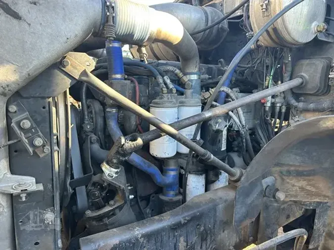 2003 MACK GRANITE CV713