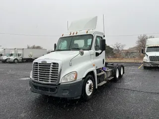 2016 FREIGHTLINER/MERCEDES CASCADIA 125