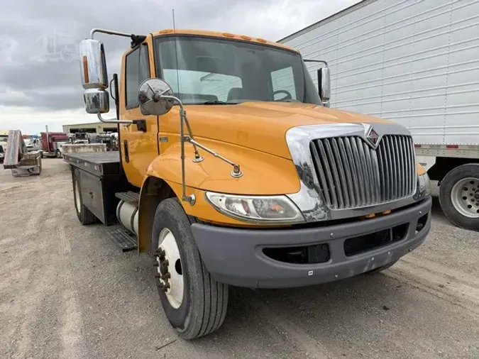 2012 INTERNATIONAL DURASTAR 4300