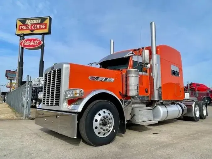 2021 Peterbilt 389