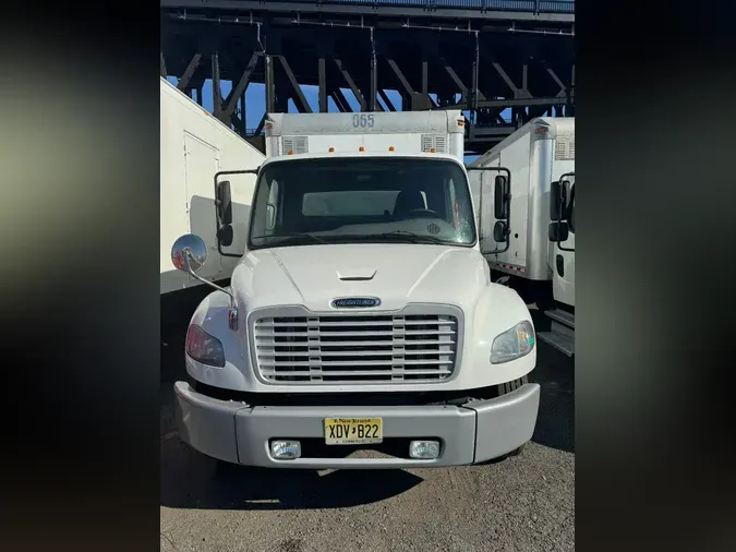 2016 FREIGHTLINER/MERCEDES M2 106