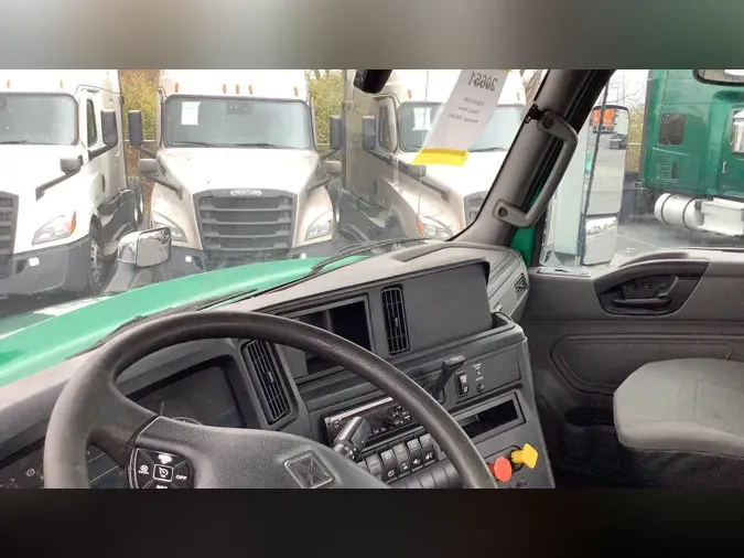 2020 International LT635d0f98e899b2c3d52597bbc0b8139b