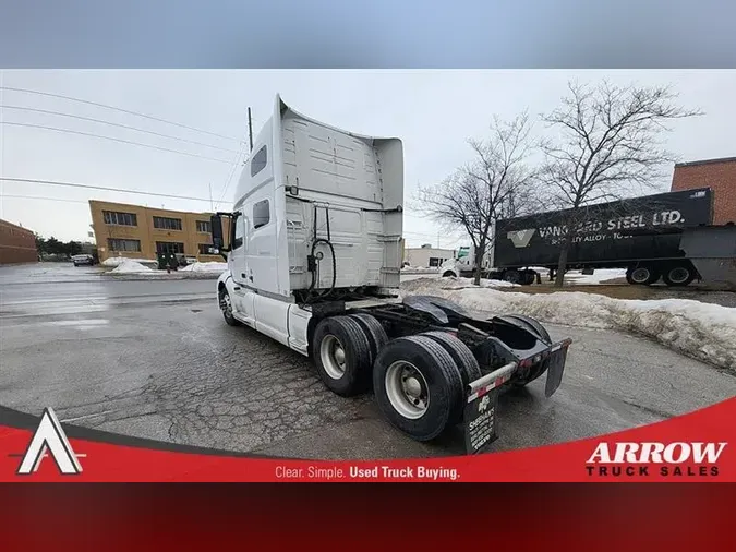 2021 VOLVO VNL64T760