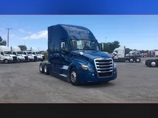 2023 Freightliner Cascadia 126