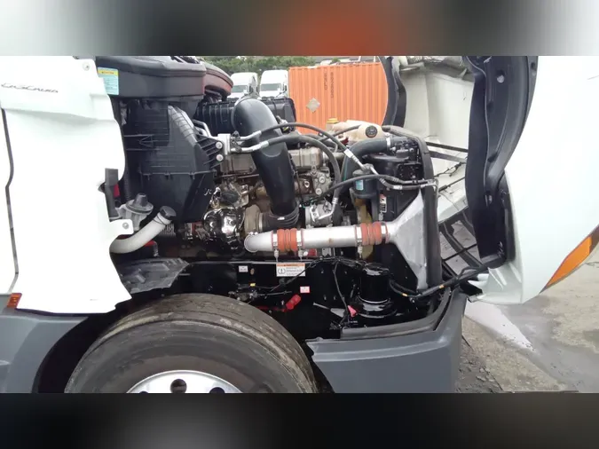 2023 Freightliner Cascadia 126636a82916c57689e5c1eed5ea44e329f