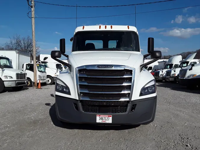 2019 FREIGHTLINER/MERCEDES NEW CASCADIA PX12664