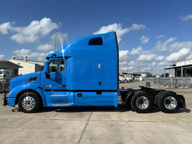 2021 Peterbilt 579