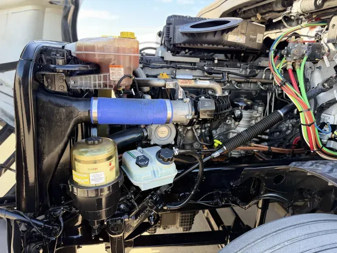 2021 Freightliner Cascadia63792dd51b4635c8af1fb98b767a04b9